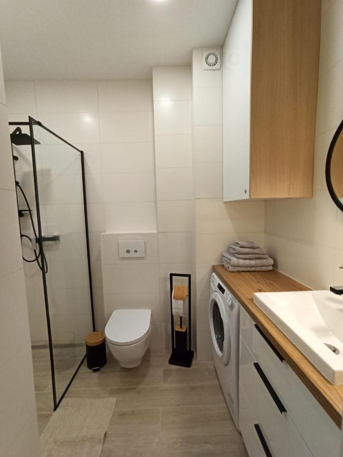 Apartament Wrzesnia II Apartment ภายนอก รูปภาพ
