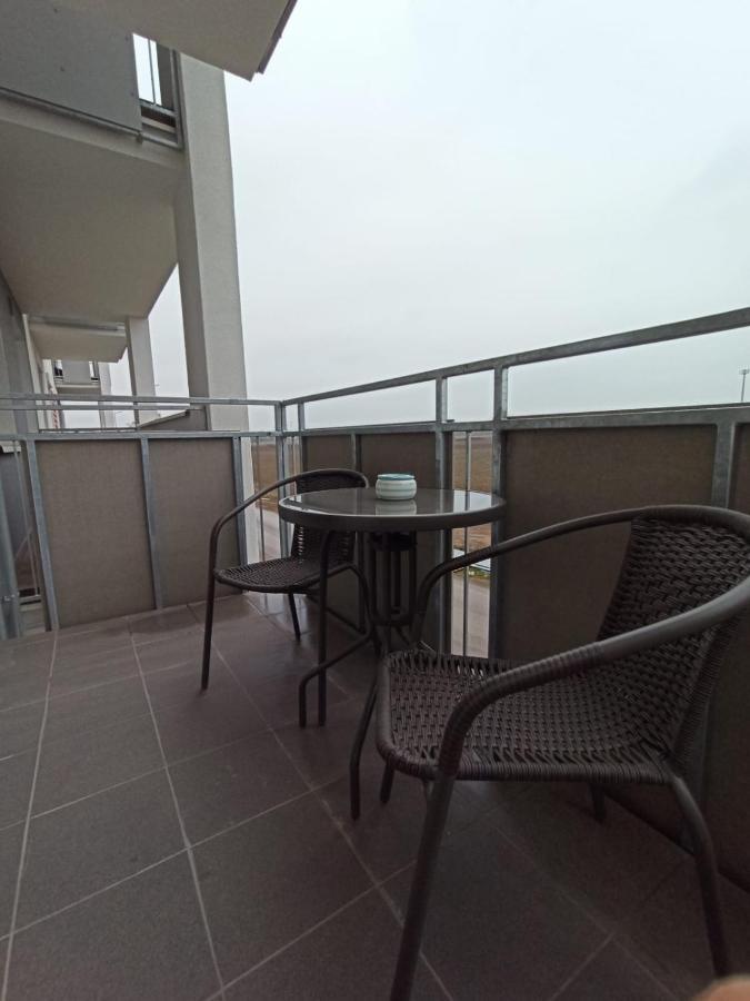Apartament Wrzesnia II Apartment ภายนอก รูปภาพ